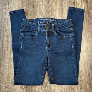 FINAL PRICE❗️CLOSET CLOSING American Eagle Outfitters Skinny Jeans Sleek Fit